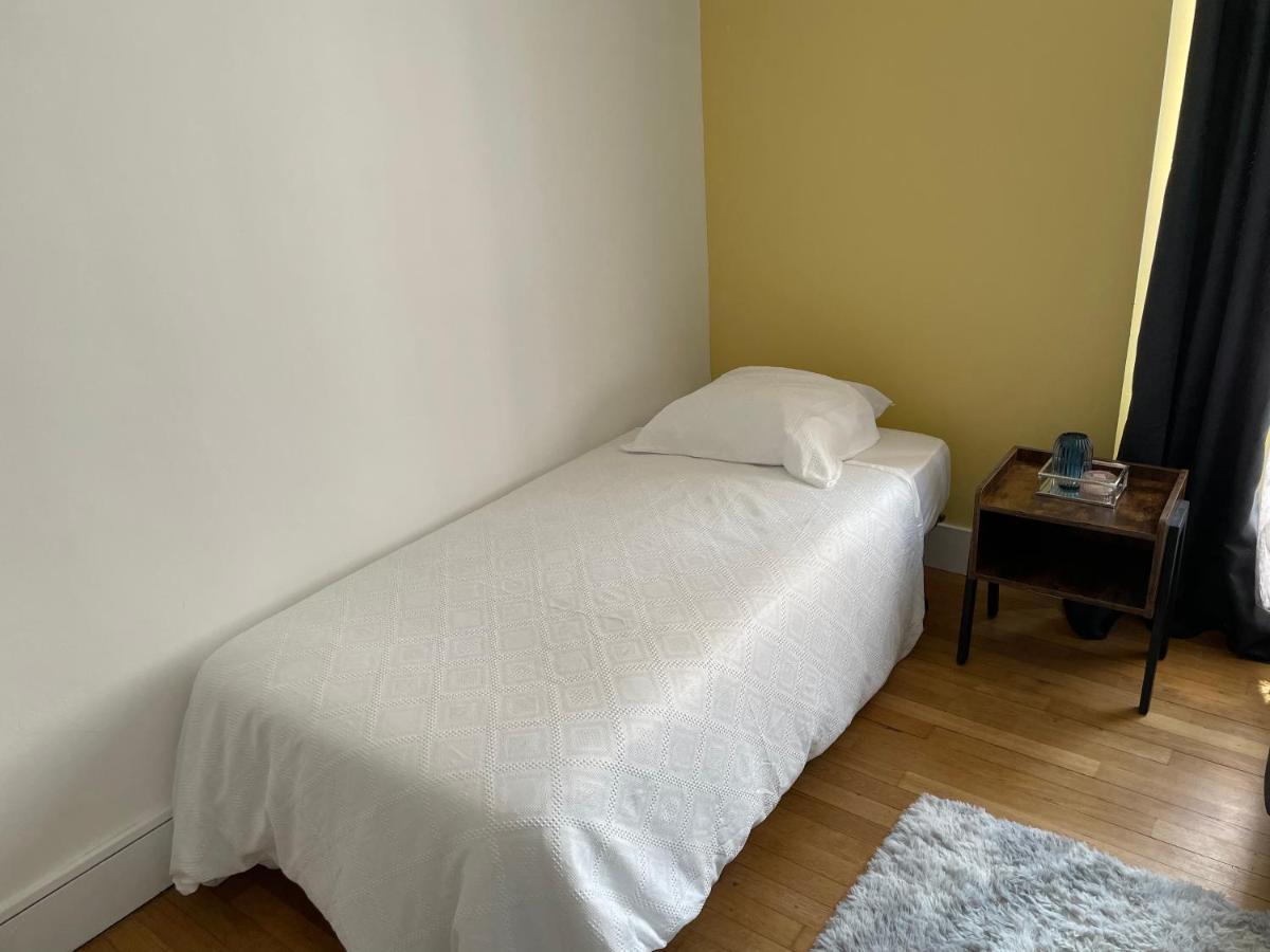 Privee Proche Centre Et Gare 3 *